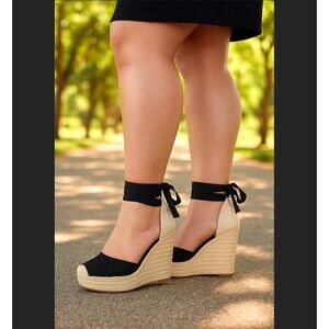 Torrid Canvas Espadrille Platform Wedge Size 11 WW Extra Wide Black Ankle Tie
